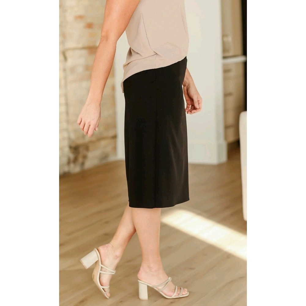 Inherit Co Wanda Black Pencil Midi Skirt Size 4 Modest Work Church Slitless Zip